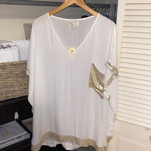 😍🥰 NWOT sequin poncho!!🥰😍